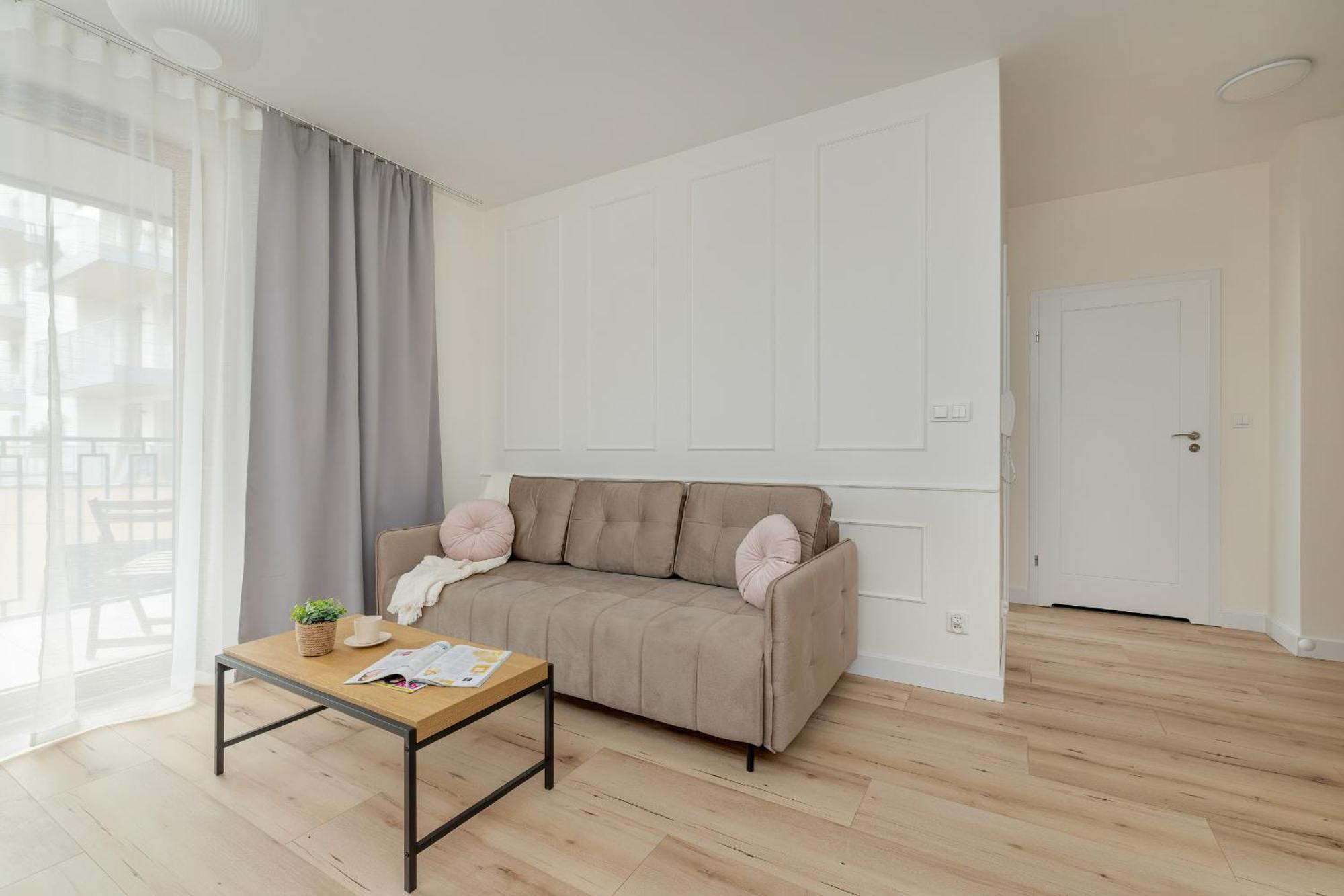 Cozy Apartment Orawska With Balcony By Noclegi Renters Краков Экстерьер фото
